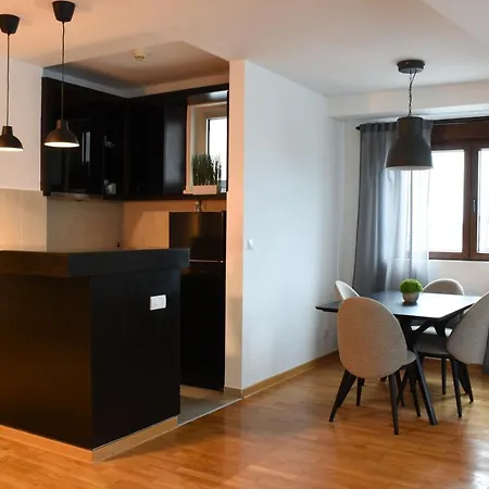 Apartment 16-free Parking